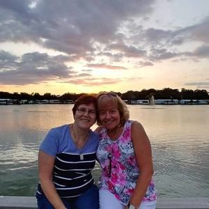 Meet your Posher, Cindy